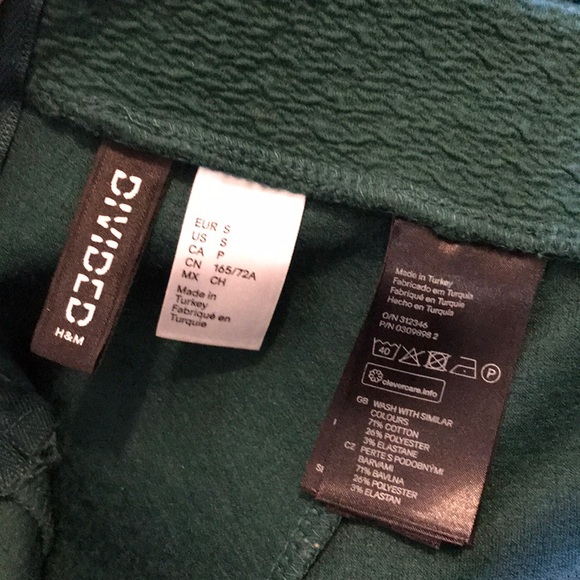 H&M skirt - Picture 4 of 4